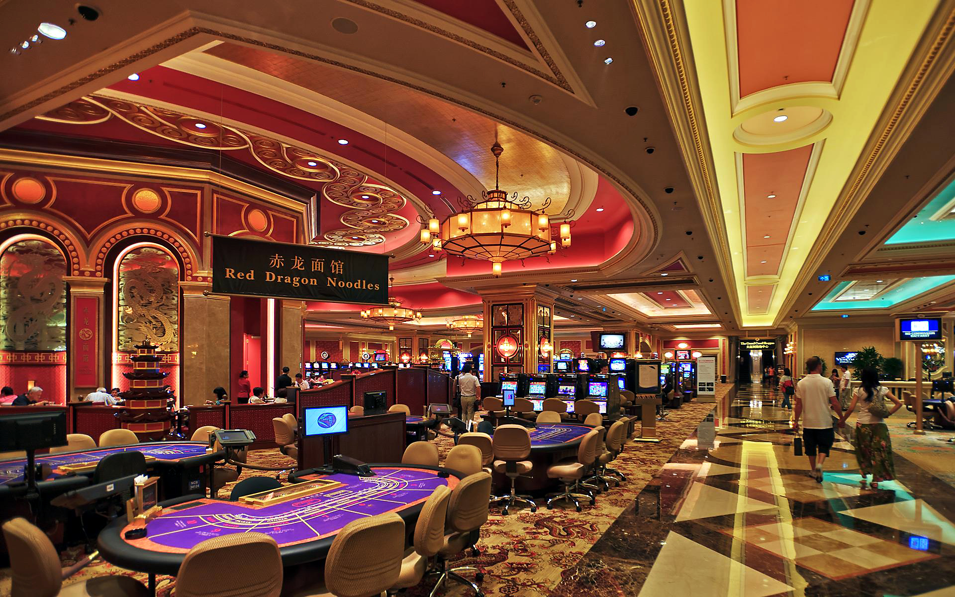 Blackjack Stratejileri: Temel İlkeler ve İlerici Teknikler